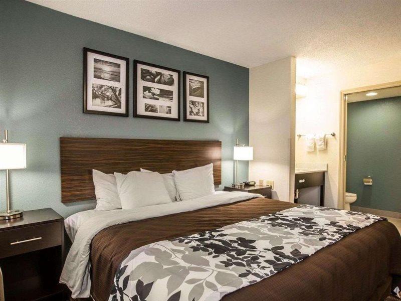Sleep Inn Greensboro Airport Bagian luar foto