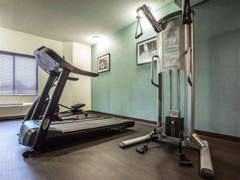 Sleep Inn Greensboro Airport Bagian luar foto