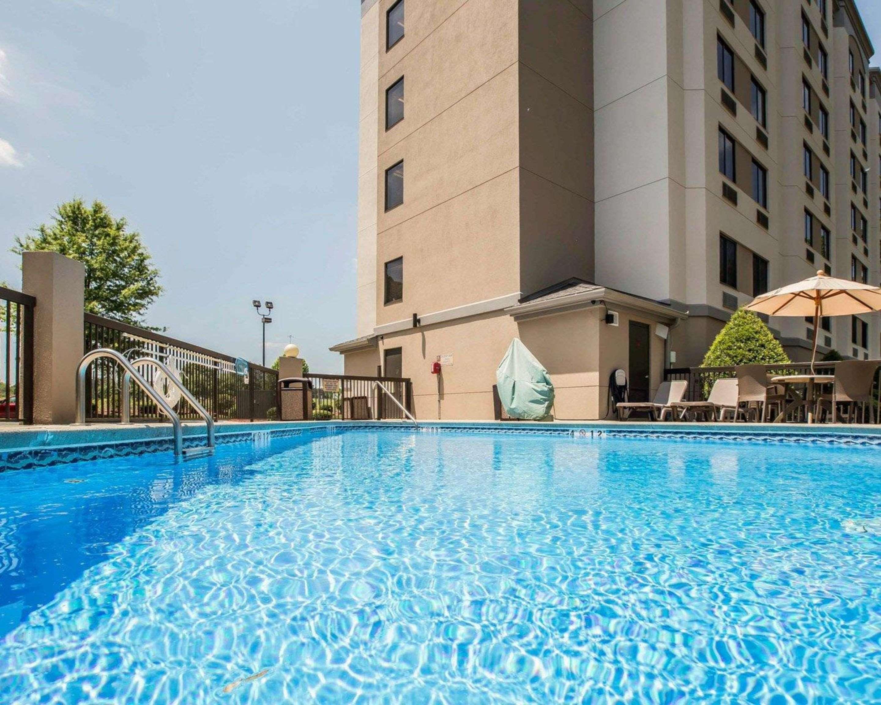 Sleep Inn Greensboro Airport Bagian luar foto