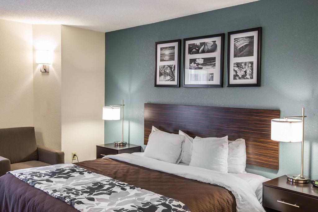 Sleep Inn Greensboro Airport Bagian luar foto
