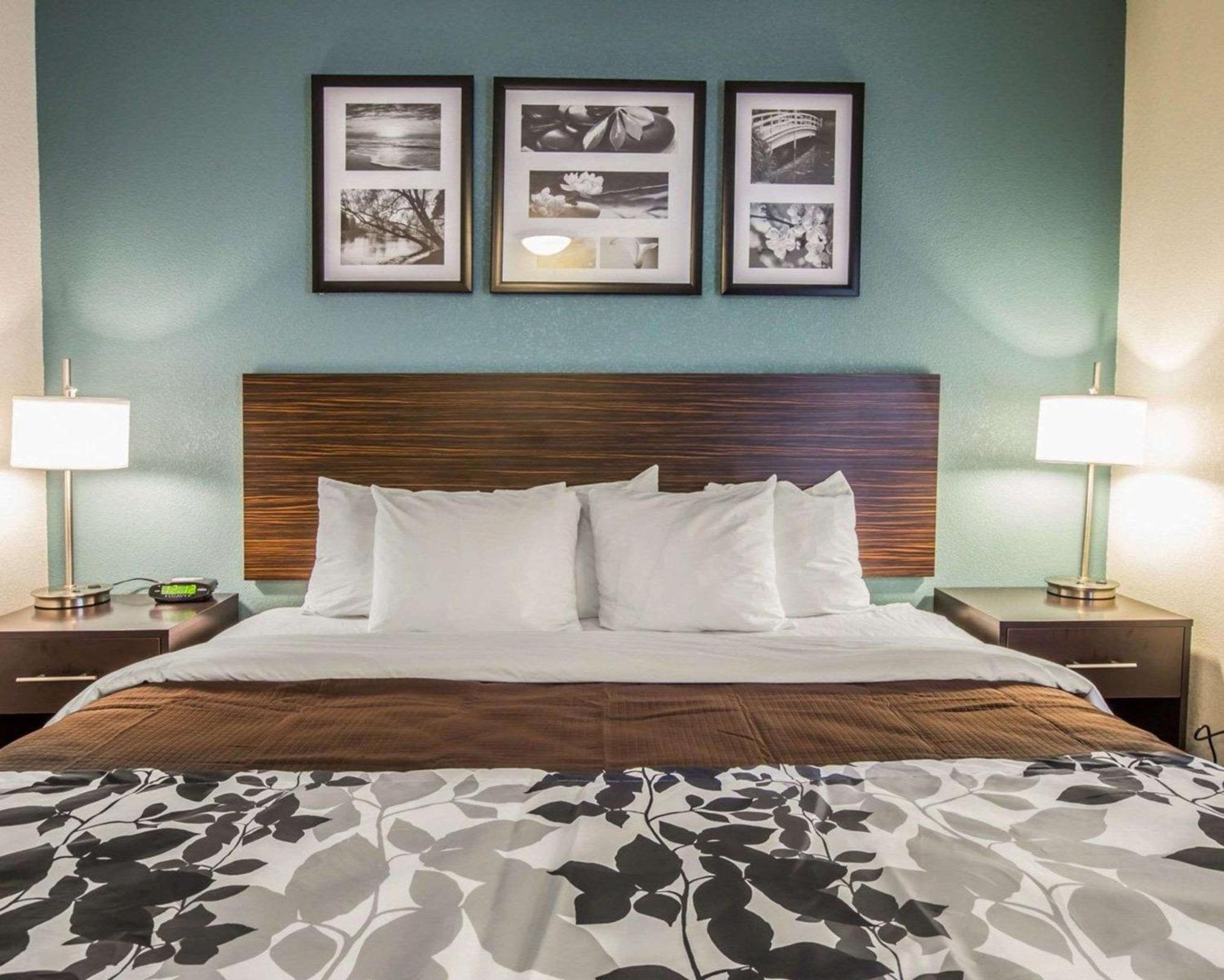 Sleep Inn Greensboro Airport Bagian luar foto