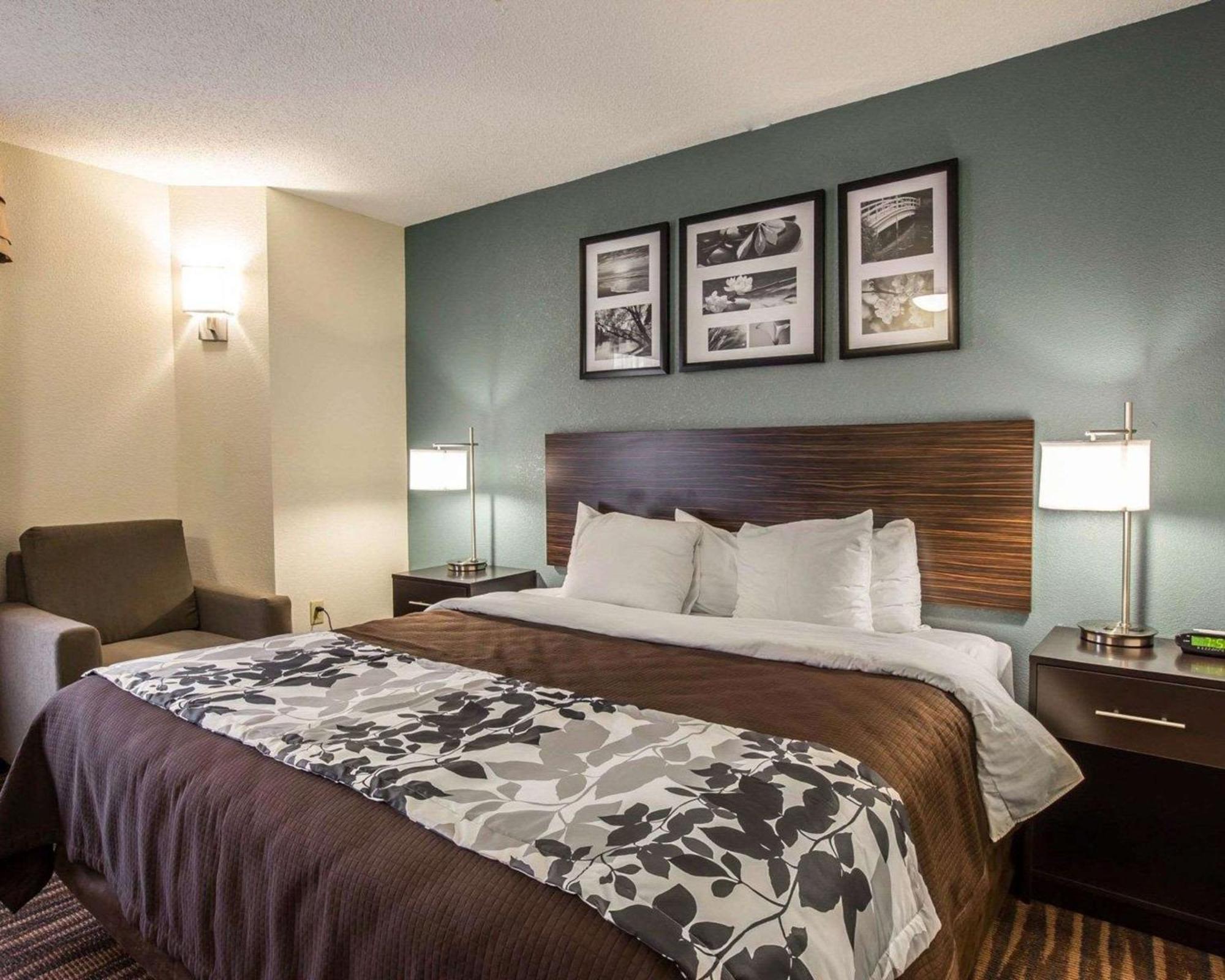 Sleep Inn Greensboro Airport Bagian luar foto
