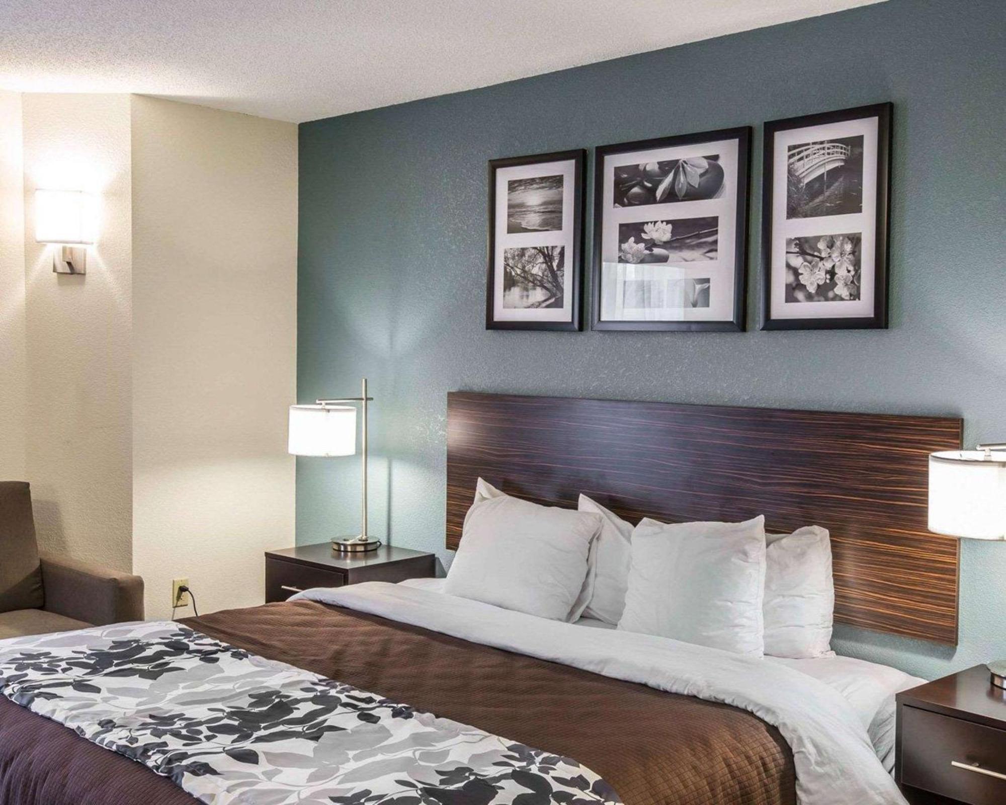 Sleep Inn Greensboro Airport Bagian luar foto
